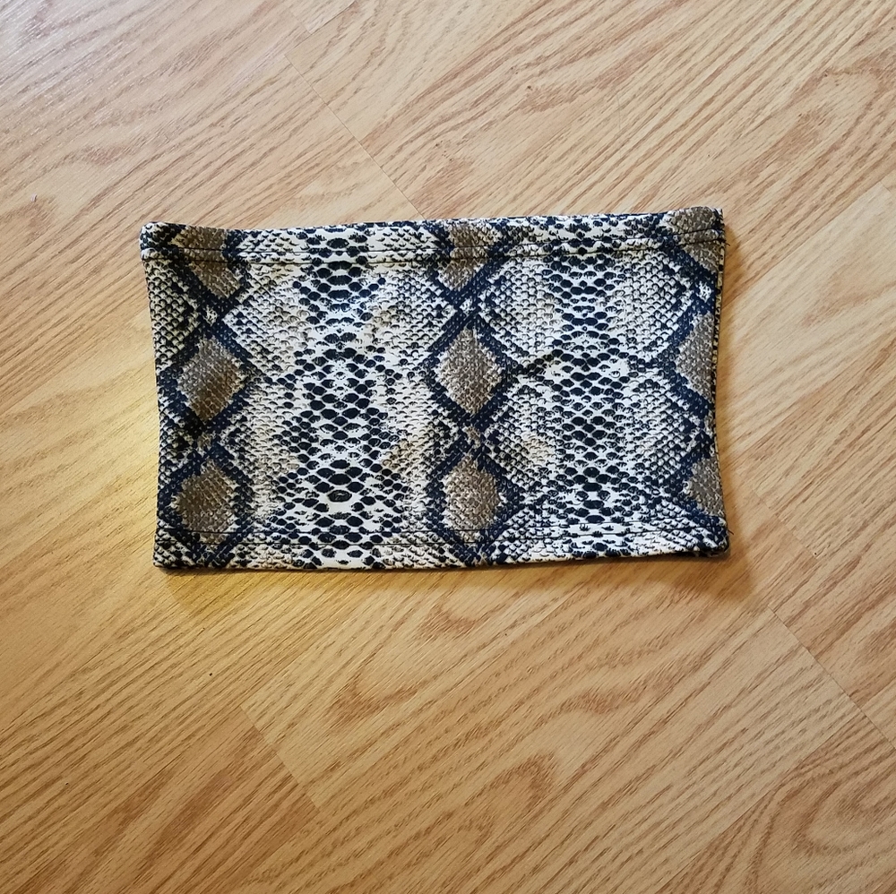LAST CHANCE Snakeskin print tube top